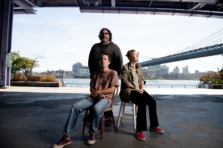 An Evening With Yo La Tengo